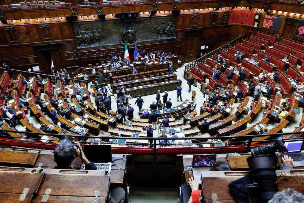 Assidua presenza in parlamento: l’appello del governo Meloni a ministri e sottosegretari