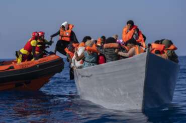 Sull’immigrazione va rovesciata l’egemonia della destra