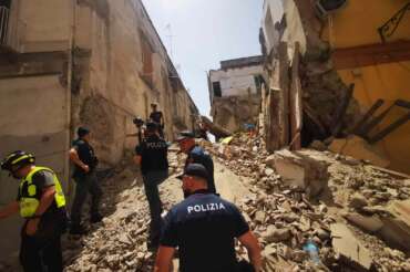 Chi sono gli indagati per il crollo a Torre del Greco