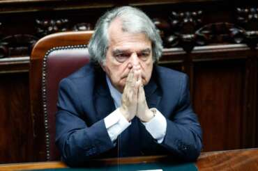 Renato Brunetta indagato, l’ex ministro nel mirino per la vendita sospetta di quote di una società