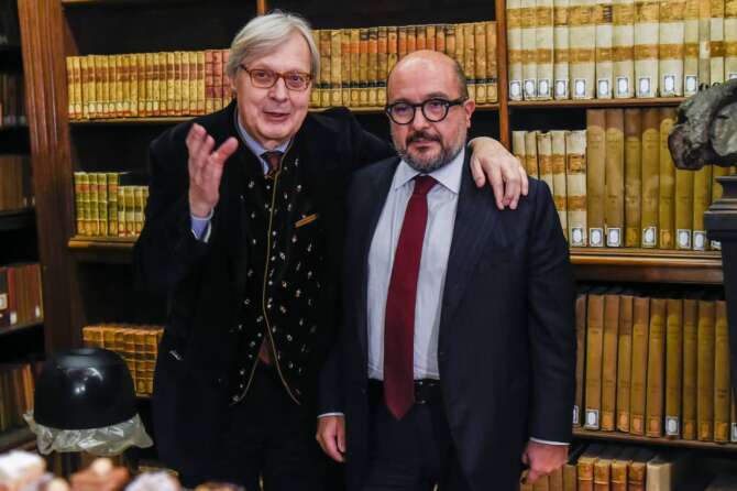 Sangiuliano scarica il suo ‘vice’ Sgarbi dopo gli insulti e le volgarità al Maxxi: “Inammissibili sessismo e turpiloquio”