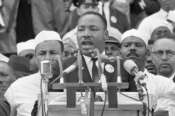 Elly Schlein segna la svolta antimilitarista del Pd nel giorno di Martin Luther King