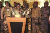 Colpo di Stato in Gabon, rovesciato Ali Bongo: “Annullati i risultati delle elezioni, sciolte tutte le istituzioni”