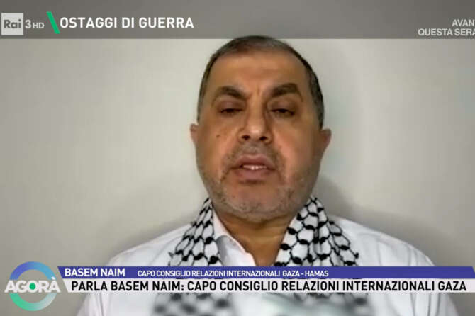 L’ex ministro della Sanità di Hamas e attuale capo del Consiglio per le relazioni internazionali dell’organizzazione a Gaza, Basem Naim intervistato da Rai3