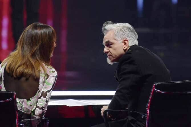 Foto Gian Mattia D’Alberto / LaPresse 02 Novembre 2023 – Milano, Italia – spettacolo- X Factor 2023 Nella foto: Ambra, Morgan 2023 November 02 – Milano, Italy – Entertainment -X Factor 2023 – In the picture: Ambra, Morgan