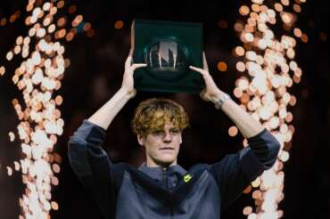 Italy’s Jannik Sinner celebrates winning the men’s final of the ABN AMRO ATP tennis tournament against Australia’s Alex De Minaur at Ahoy arena in Rotterdam, Netherlands, Sunday, Feb. 18, 2024. (AP Photo/Peter Dejong)