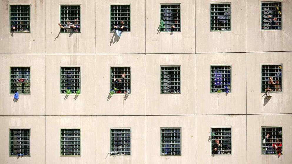 Fragili, 40enni e in attesa di giudizio: chi sono le 100 vittime del carcere in due anni che lo Stato dimentica