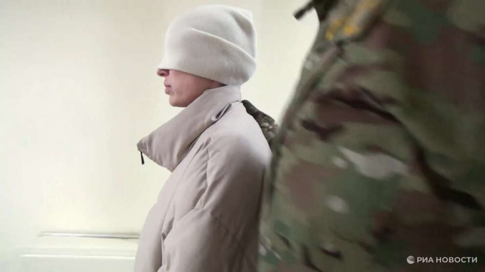 La cittadina russo-americana arrestata dall’Fsb nel video pubbicato da RIA Novosti