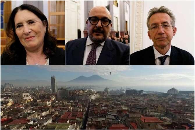 Presentazione del libro dal  titolo Forma Urbis Neapolis. Da sinistra Teresa Tauro, Gennaro Sangiuliano e Gaetano Manfredi.