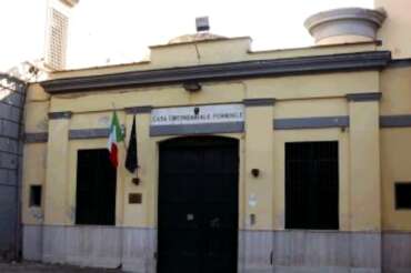 8 marzo in carcere: visita alle detenute di Pozzuoli