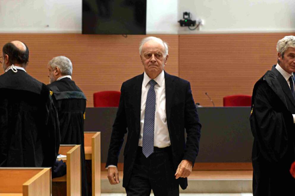 Perché Davigo è stato condannato a 15 mesi: la sentenza sul caso della Loggia Ungheria