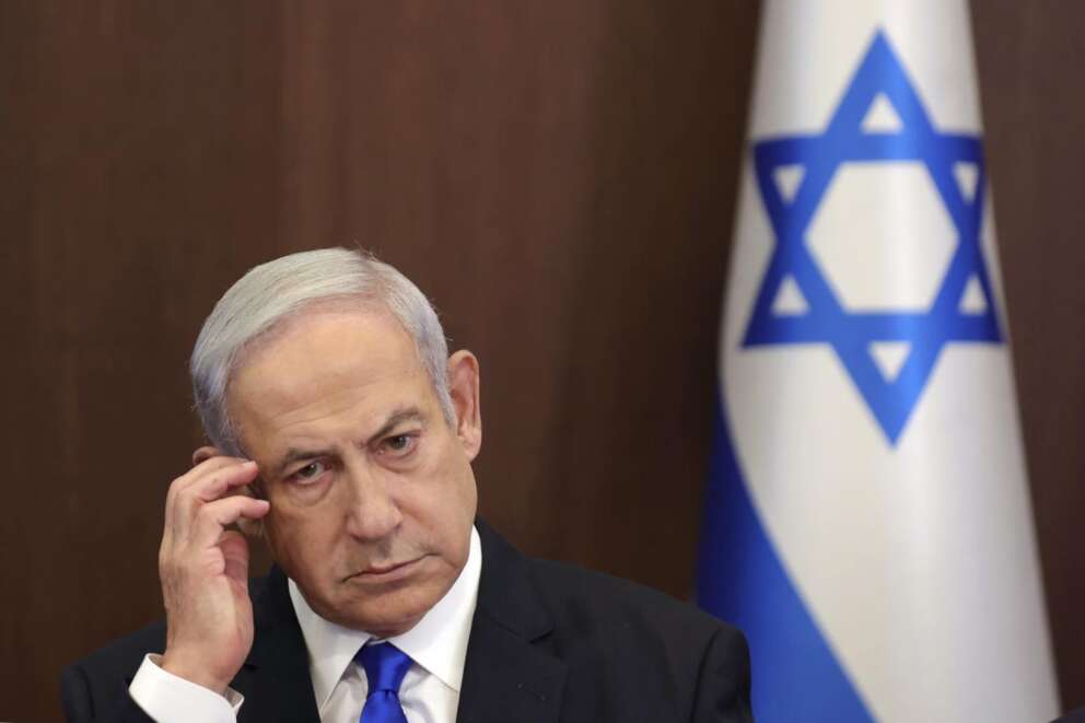 Netanyahu braccato: 100mila in piazza contro la folle guerra di Bibi, per la liberazione degli ostaggi e nuove elezioni