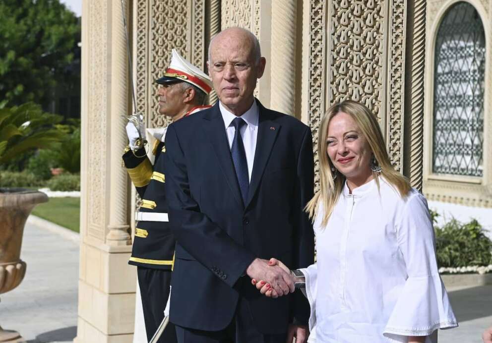 Il presidente tunisino Kaïs Saïed e la premier italiana Giorgia Meloni