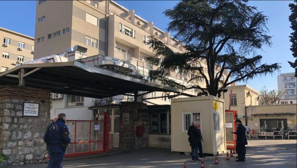 Neonato perde la vita nell’ospedale San Leonardo di Castellammare di Stabia