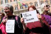 Aborto, meloniani e Vannacci firmano manifesto pro-vita: “194 sotto attacco”