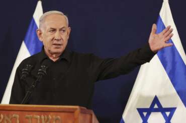 Gabinetto di guerra sciolto, la mossa di Netanyahu dopo le dimissioni di Gantz: pioggia di bombe su Gaza e Rafah