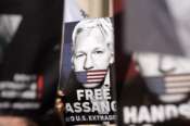 Julian Assange libero, il fondatore di WikiLeaks patteggia con gli Usa e lascia il carcere dopo 5 anni: è in Australia