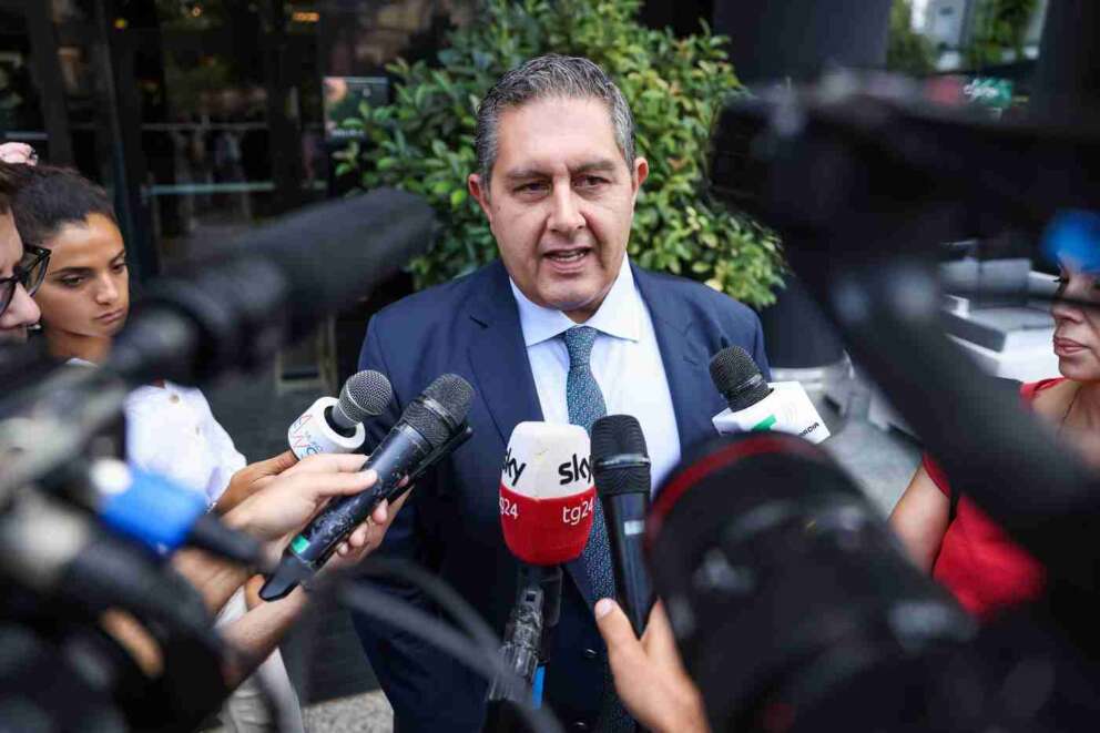 Lega e Forza Italia scaricano Toti: a destra sentenza emessa sul governatore ligure
