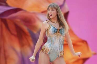 Taylor Swift performs at Wembley Stadium as part of her Eras Tour on Friday, June 21, 2024 in London. (Photo by Scott A Garfitt/Invision/AP) Associated Press/LaPresse