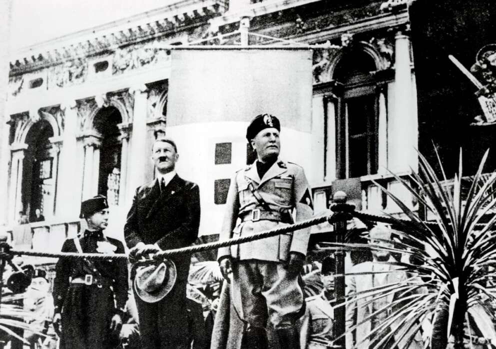 Come è finito il fascismo: storia della caduta del Duce, dalla mozione Grandi all’arresto