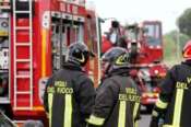 Incendio a Nova Siri, morti due vigili del fuoco: caduti in un dirupo per salvare una famiglia