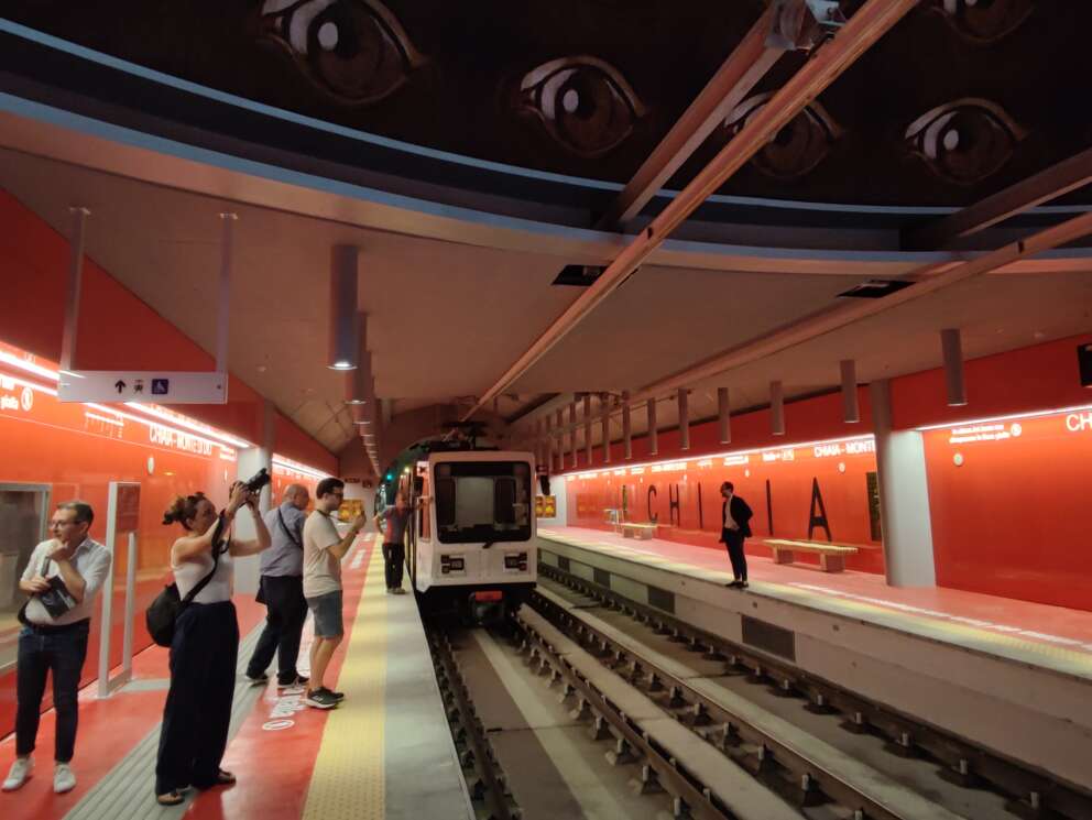 Linea 6 della metropolitana di Napoli, la ‘classifica’ delle stazioni più belle: le foto