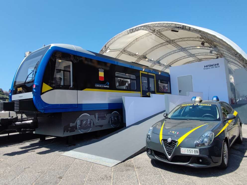 Napoli, inaugurata la linea 6 della metro. L’assessore Cosenza: “Da fine settembre orari normali”