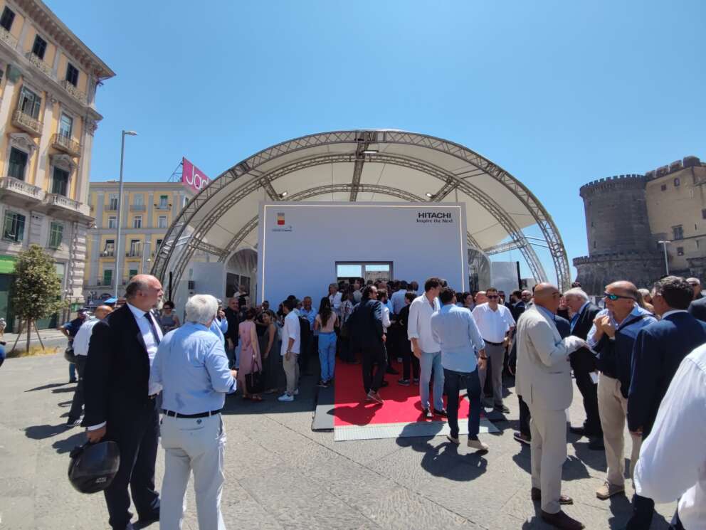 Napoli, inaugurata la linea 6 della metro. L’assessore Cosenza: “Da fine settembre orari normali”