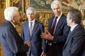 Foto Ufficio Stampa Quirinale/LaPresse – Roma (Italia) Politica – Il Presidente Sergio Mattarella con Giovanni Malagò, Presidente del CONI, il Ministro per lo sport e i giovani, Andrea Abodi e Lorenzo Casini, Presidente della Lega Serie A in occasione dell’incontro con le squadre finaliste della Coppa Italia di calcio Frecciarossa Atalanta-Juventus, oggi 14 maggio 2024 (Foto di Paolo Giandotti – Ufficio per la Stampa e la Comunicazione della Presidenza della Repubblica) DISTRIBUTION FREE OF CHARGE – NOT FOR SALE