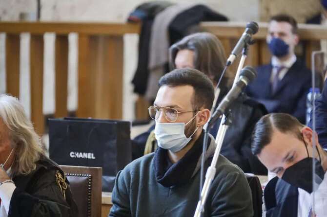 Foto Lorenzo Zambello/LaPresse 05 Aprile 2022 Bolzano Italia Cronaca. Tribunale Bolzano, nuova udienza processo a Benno Neumair accusato di duplice omicidio dei genitori Petre Neumair e Laura Perselli: la deposizione della sorella. Nella foto: un momento dell’udienza. Benno Neumair Photo Lorenzo Zambello/LaPresse april 05, 2022 Bolzano, Italy News Court hearing for Benno Neumair, a 30-year-old man who killed his parents and dumped their bodies in a river in northern Italy last January. The deposition of his sister. In the pic: a moment of the hearing. Benno Neumair