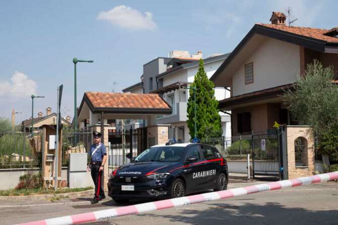 Triplice Omicidio a Paderno Dugnano in via Anzio Milano – Italia – Cronaca Domenica, 01 Settembre, 2024 (Foto di Marco Ottico/Lapresse) Triple Homicide in Paderno Dugnano on Via Anzio Milan, Italy – News Sunday, 01 September, 2024 (Photo by Marco Ottico/Lapresse)