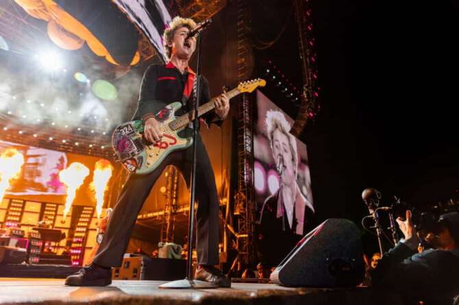 Billie Joe Armstrong of Green Day performs during their Saviors Tour at Oracle Park in San Francisco, on Friday, Sept. 20, 2024. (Santiago Mejia/San Francisco Chronicle via AP) Associated Press / LaPresse Only italy and Spain