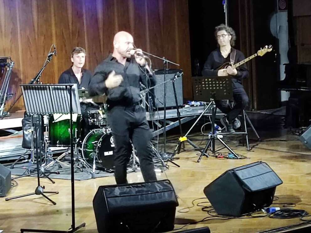 Raiz canta Sergio Bruni al conservatorio di San Pietro a Majella: “Felice di esibirmi nel tempio della musica napoletana”