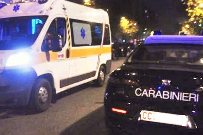 Napoli, donna precipita dal 30esimo piano di un hotel e perde la vita