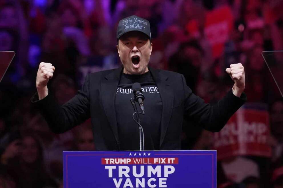 Elon Musk speaks before Republican presidential nominee former President Donald Trump at a campaign rally at Madison Square Garden, Sunday, Oct. 27, 2024, in New York. (AP Photo/Evan Vucci) Associated Press/LaPresse