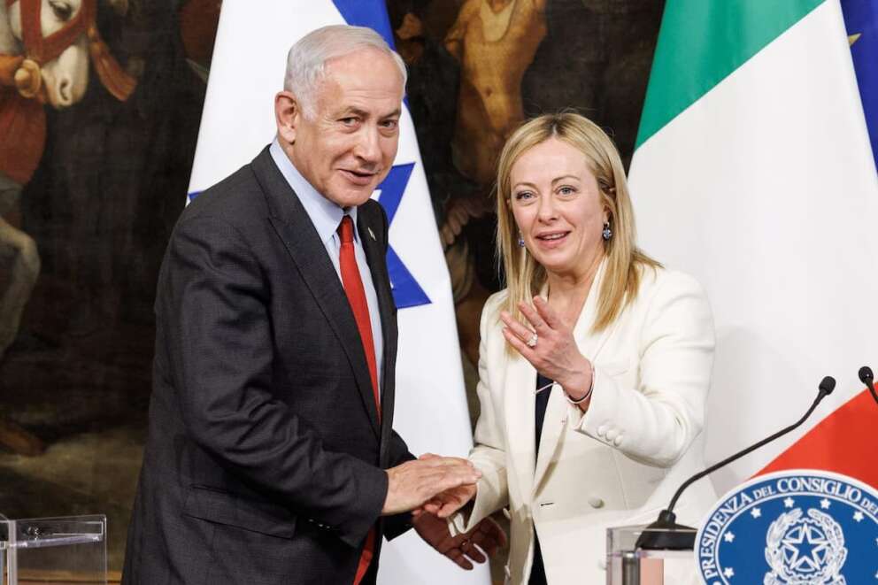 Mandato d’arresto per Netanyahu, governo Meloni in panne: per Salvini è “benvenuto in Italia”