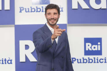 Foto Stefano Colarieti / LaPresse Napoli, Sede Rai, presentazione Palinsesti tv 2023/24 Nella foto: STEFANO DE MARTINO Ph Stefano Colarieti /LaPresse Naples, Rai headquarters, presentation of TV schedules 2023/24 In the pic: STAFANO DE MARTINO