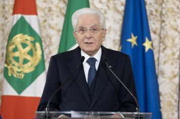 Migranti e Palestina, Mattarella sferza Meloni e il suo governo: “Il diritto d’asilo è sacro