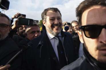 Cosa cambia per Salvini dopo l’assoluzione: il processo flop allunga la vita del leader leghista