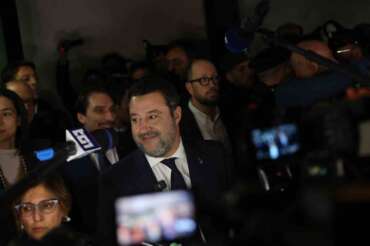 Open Arms, cronaca di un processo: Salvini assolto, ma nel Mediterraneo continuano naufragi (e Ong bloccate)