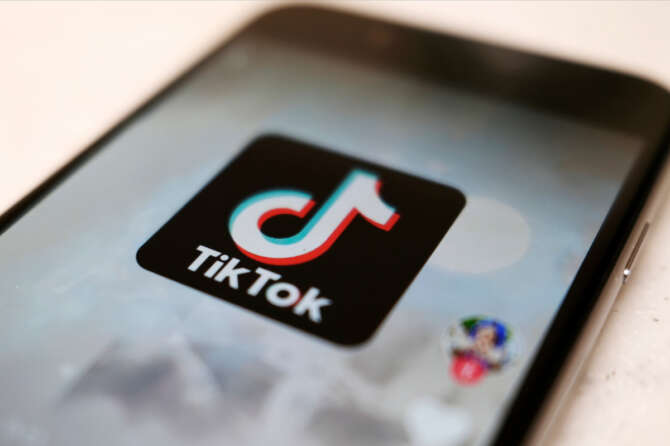 Cos’è il TikTok ban negli Stati Uniti, così la Corte Suprema conferma il “divieto” per il social: ma c’è l’incognita Trump